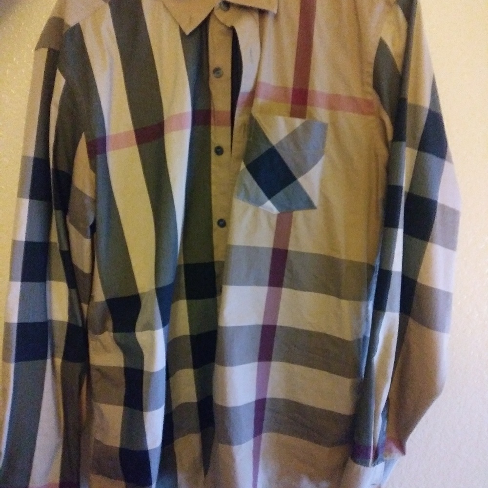 Burberry men's XL